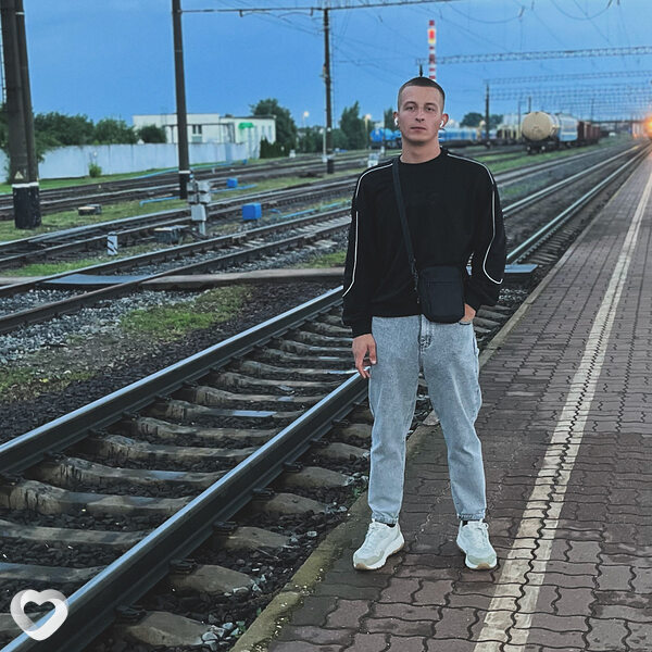 Влад, 27, Барановичах — анкета №253117