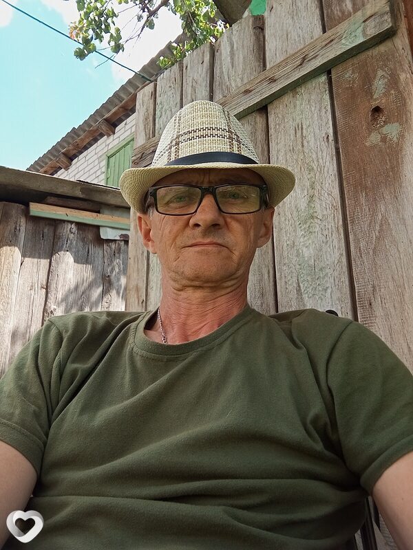 Олег, 47, Солигорске — анкета №253576