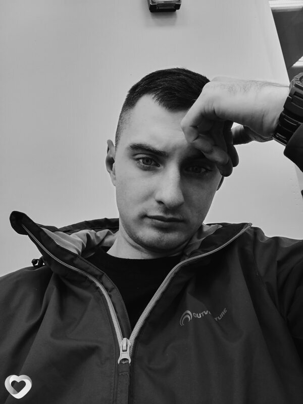 Вадим, 23, Шахтах — анкета №253487
