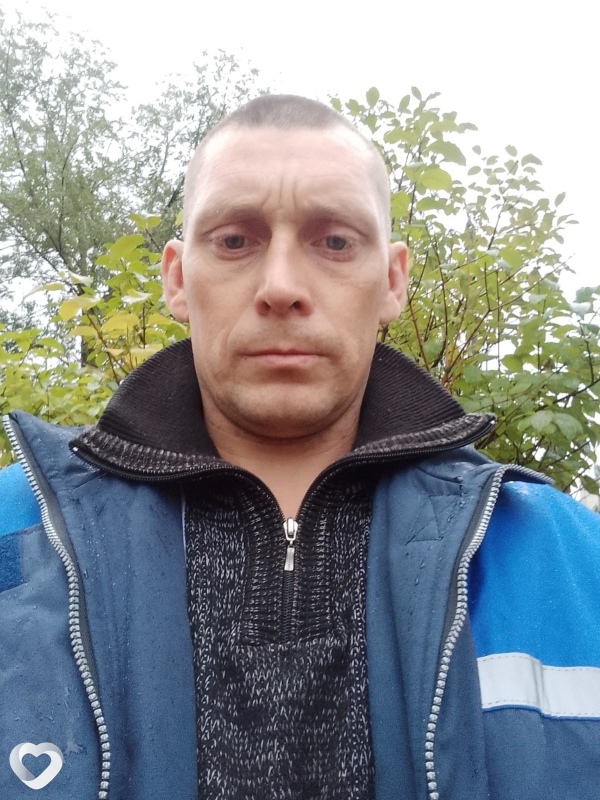 Олег, 37, Новоалтайске — анкета №254811
