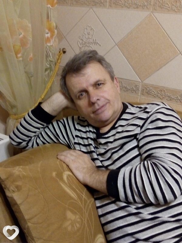 Максим, Виноградов