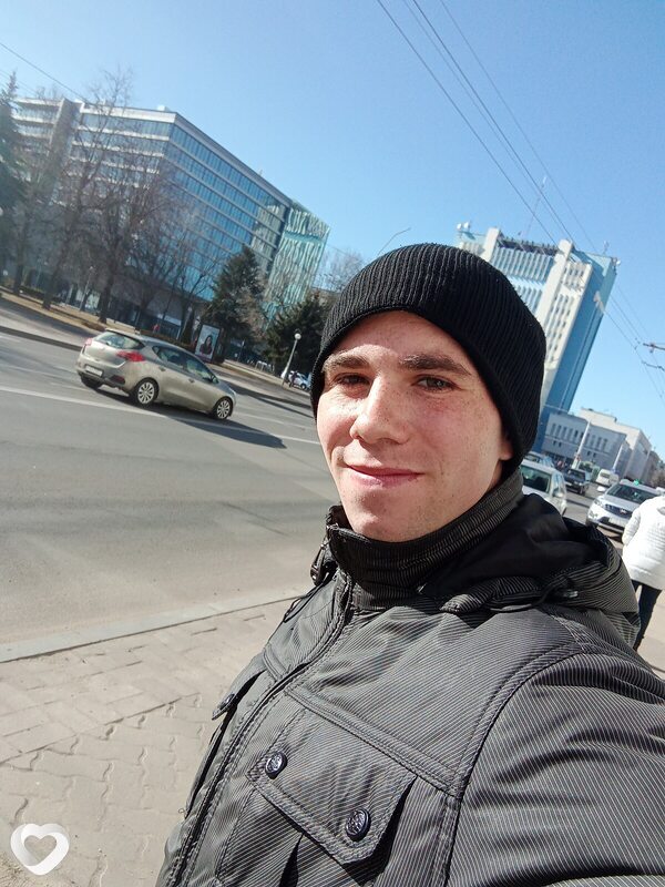 Владик, 24, Шклове — анкета №255320