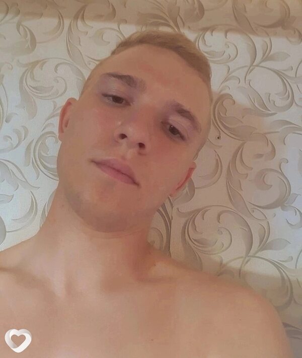 Александр, 26, Артеме — анкета №257300