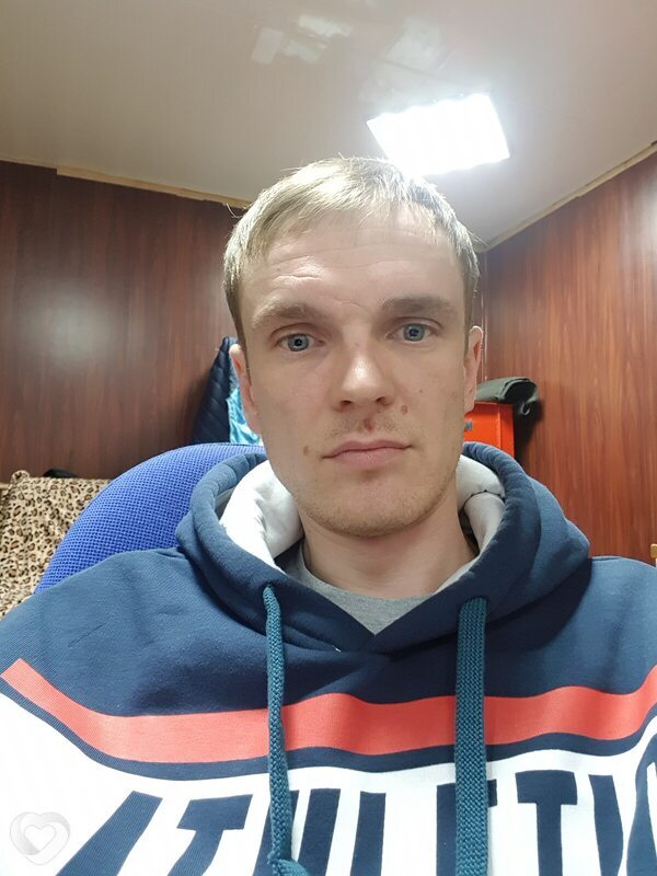 Дмитрий, 36, Ужуре — анкета №258441