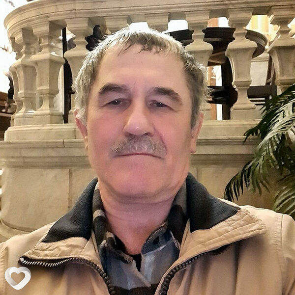 Виктор, Киев