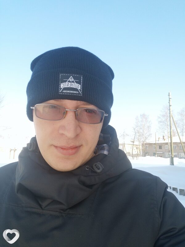Женя, Кирс