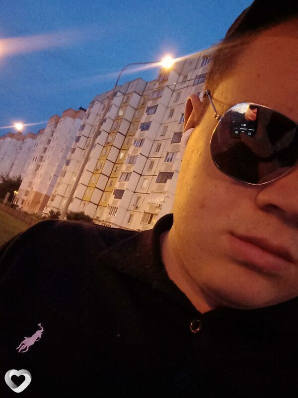 Максим, 23, Москве — анкета №262257