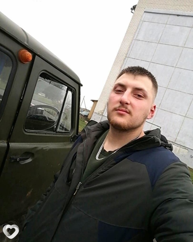 Михаил, 27, Барановичах — анкета №263971