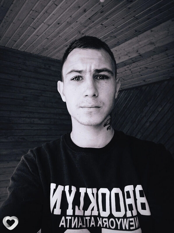 Павел, 26, Донецке — анкета №264386