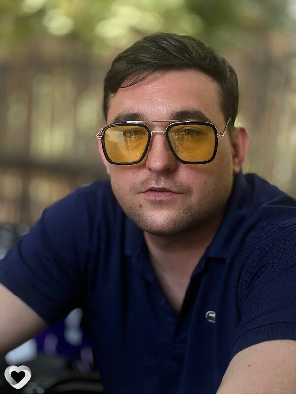 Александр, Алмалык