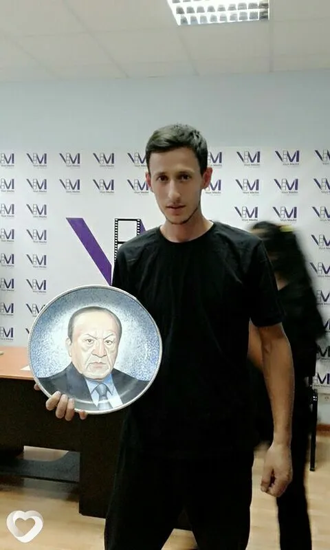 Xasansmsuz, Ангрен