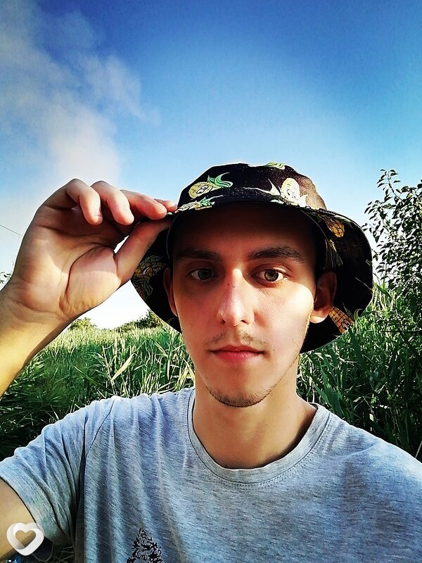 Антон, 25, Донецке — анкета №269005