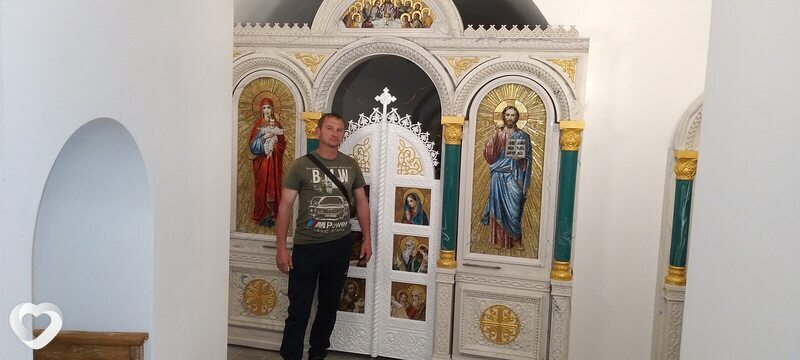 Денис, Святогорск
