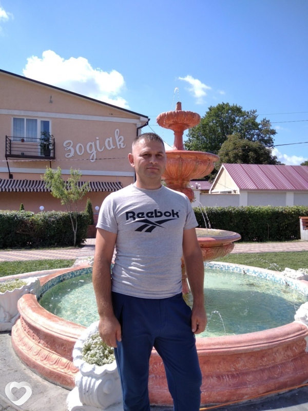 Ваня, Черновцы