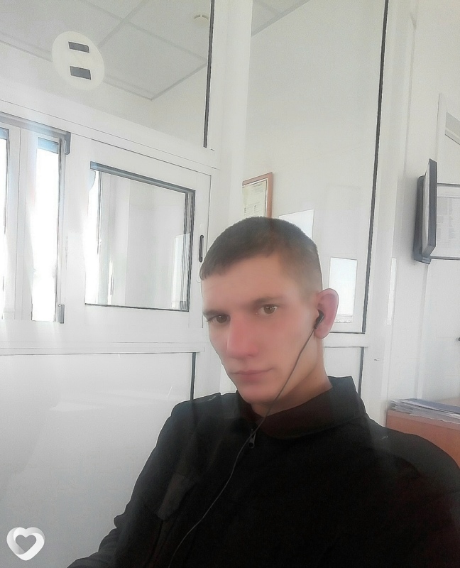Геннадий, 27, Бийске — анкета №272192