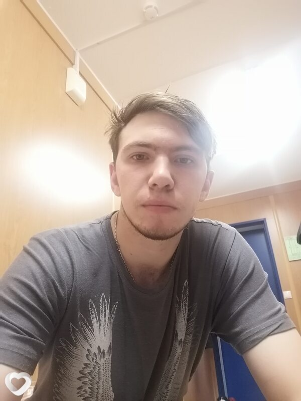 Михаил, 27, Омске — анкета №273381