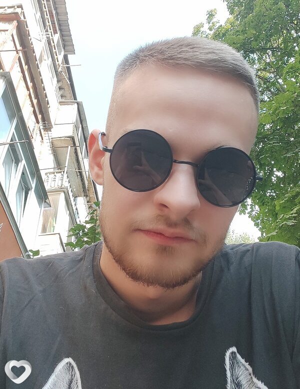Валерий, 25, Гомеле — анкета №275512