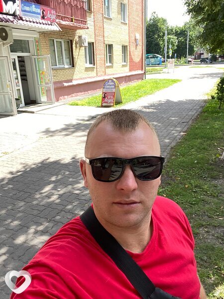 Олег, 35, Калинковичах — анкета №276942