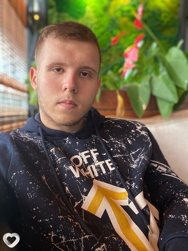Артём, 24, Новороссийске — анкета №277476