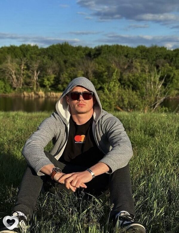 Максим, Павлоград