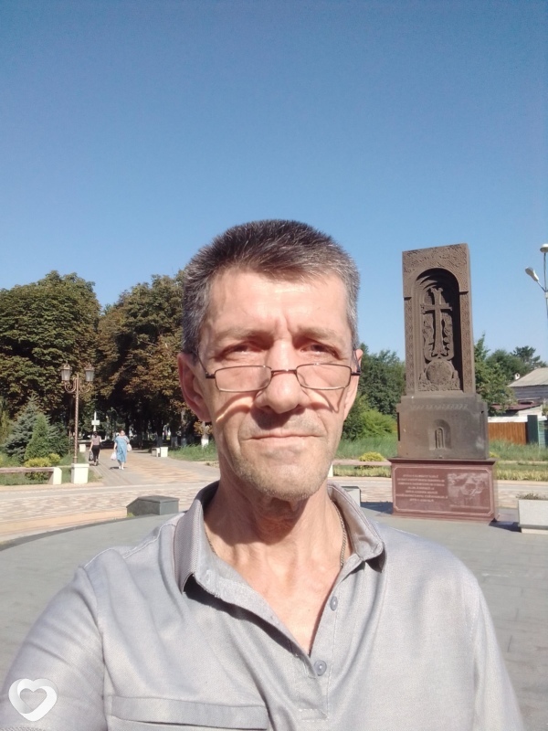 Олег, 60, Армавире — анкета №280143