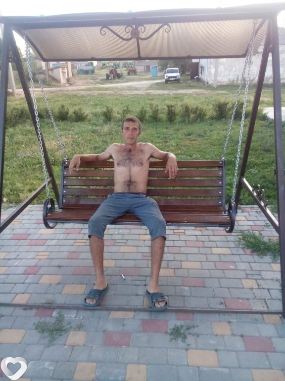 Артём, Бобров