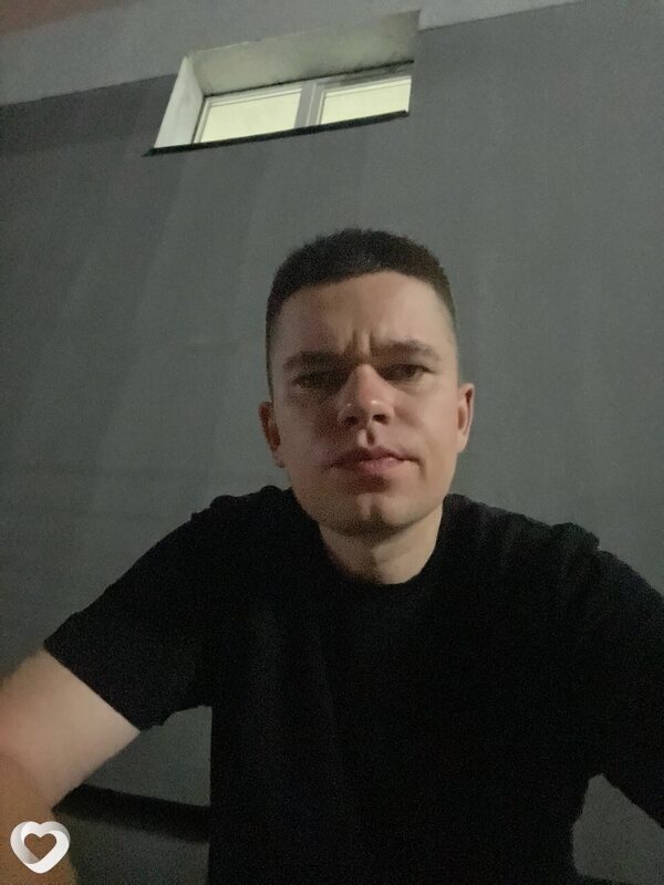 Влад, 27, Белогорске — анкета №281513