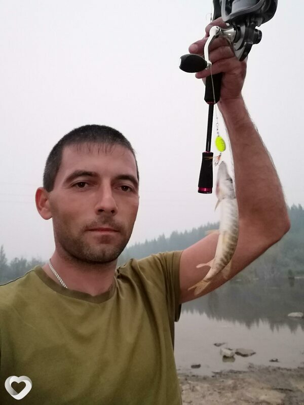 Дима, 41, Мирный (Якутия) — анкета №282355