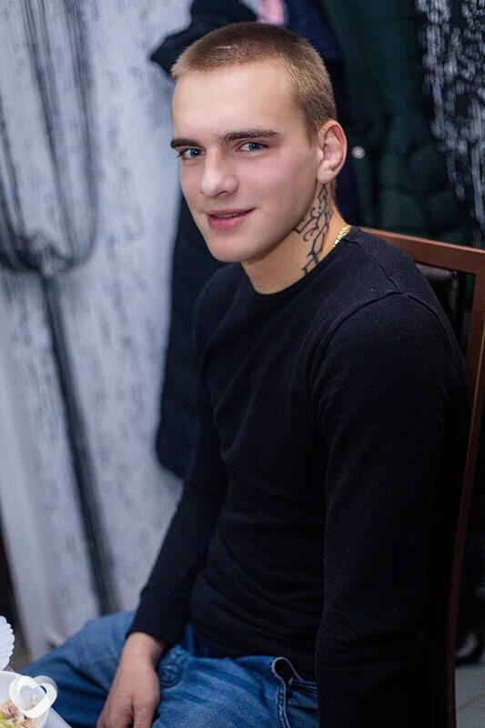 Тёма, 23, Солигорске — анкета №283505