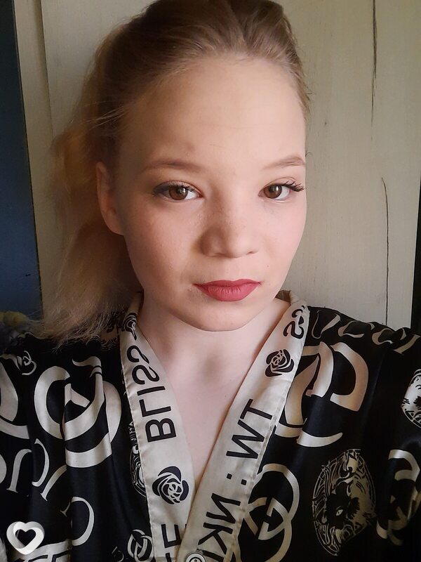Елизавета, 21, Новокузнецке — анкета №283387