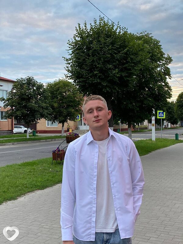 Паша, 22, Смолевичах — анкета №284134