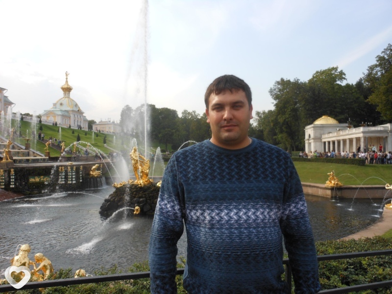 Виктор, Аксай
