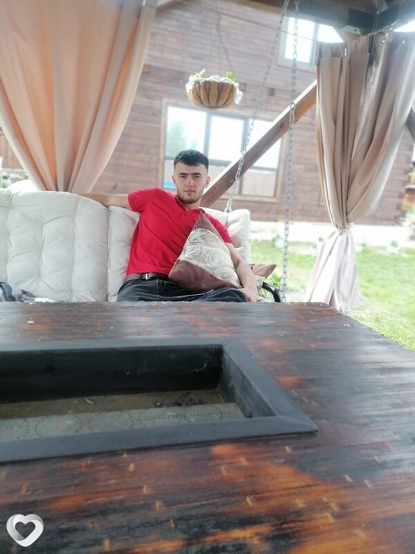 Алик, 24, Братске — анкета №285700