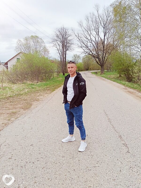Виталик, 23, Орше — анкета №289955