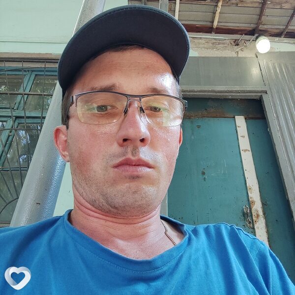Дима, 35, Новотроицке — анкета №291514