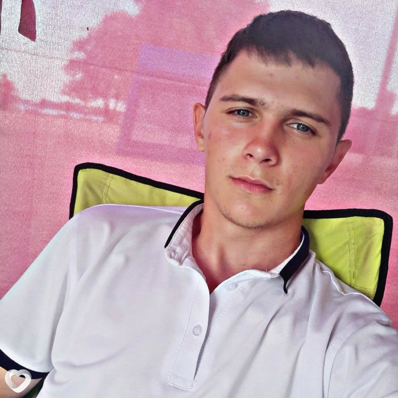 Артур, 25, Москве — анкета №296691