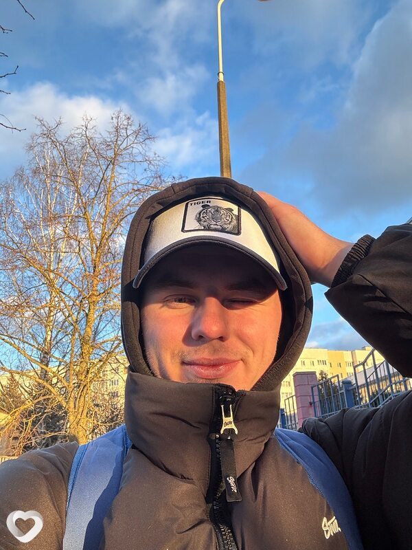Максим, 22, Минске — анкета №297879
