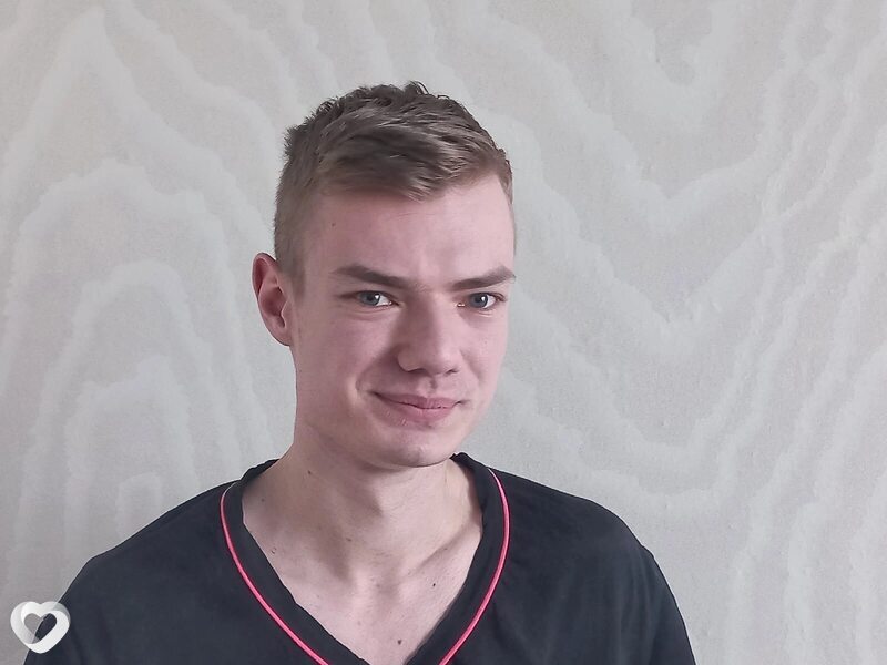 Даник, 24, Минске — анкета №298636