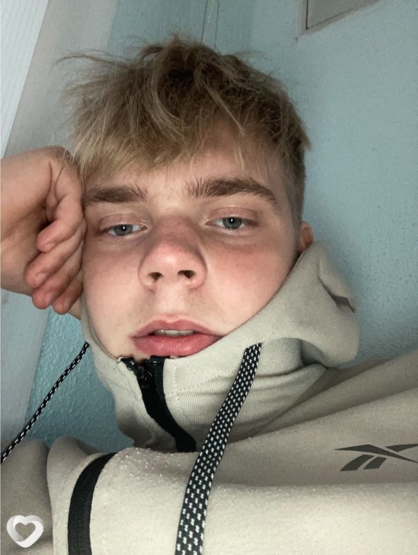 Артём, 26, Минске — анкета №298616