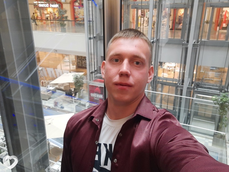 Олег, 31, Москве — анкета №299497