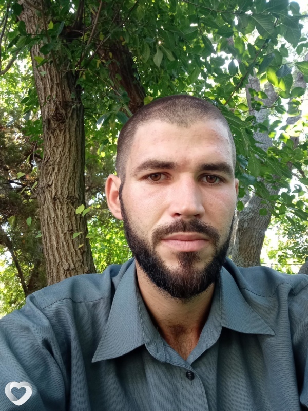 Вадим, 32, Ялте — анкета №299771