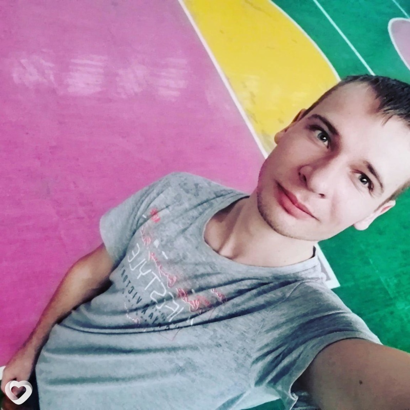 Стас, Бар