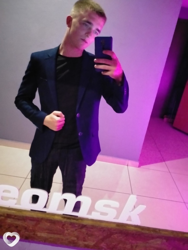 Виталя, 26, Череповце — анкета №301498