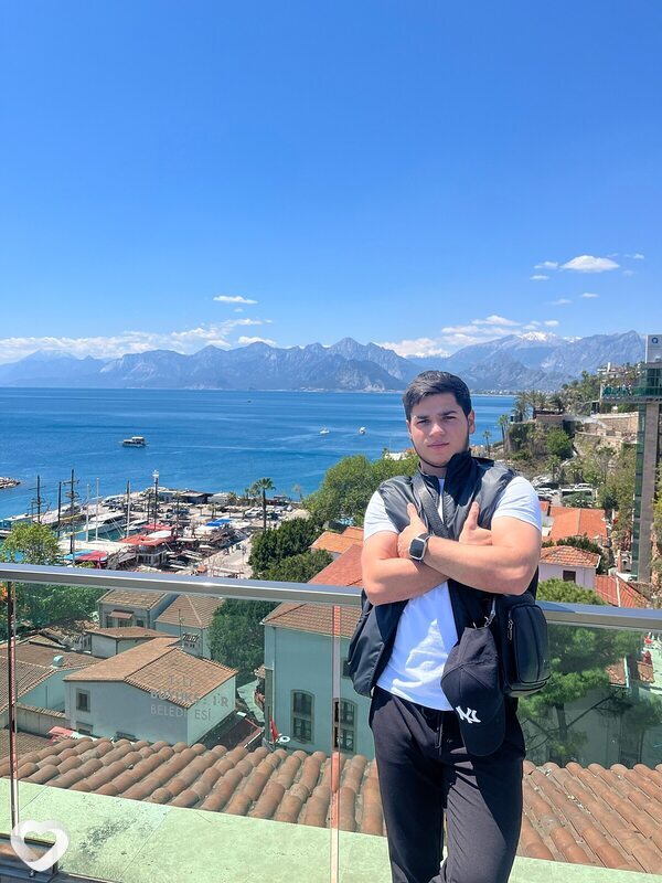 Хасан, 30, Уфе — анкета №303393