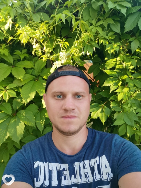 Антон, 37, Рыбинске — анкета №303289