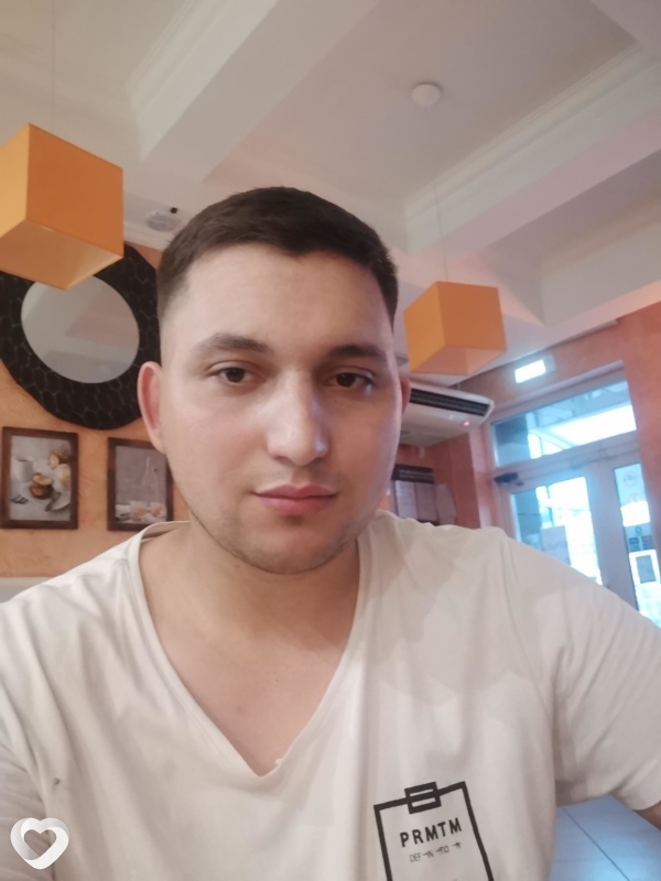 Артём, 31, Барановичах — анкета №307072