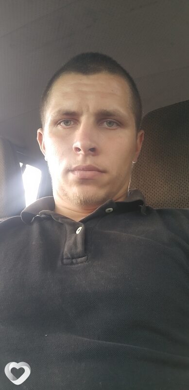 Вадим, 26, Николаеве — анкета №307340