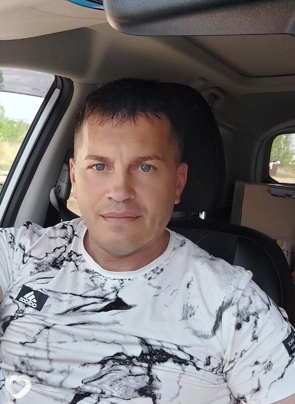 Олег, 44, Братске — анкета №309999