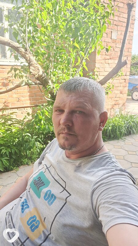 Михаил, Выселки