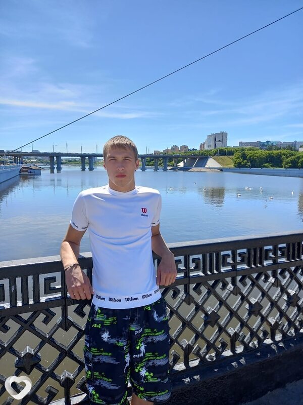 Макс, 22, Губахе — анкета №312293